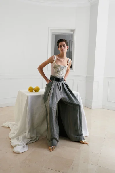 Look 1